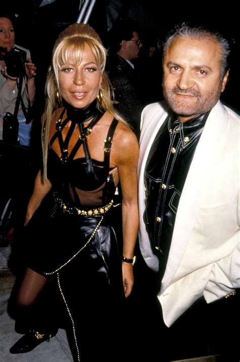 abbigliamento donna versace|gianni Versace wife.